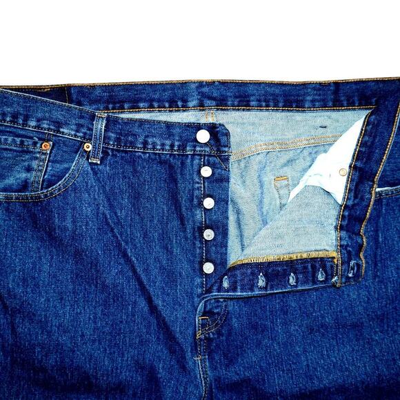 Levi’s 501 Button Fly Jeans – W44 L30 – Classic Fit Straight Leg – Medium Denim - Picture 3 of 6